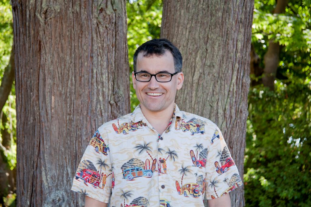 Headshot of Mark MacLachlan