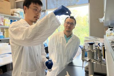 From left: doctoral student Yichu Liang and assistant professor Dr. Jim Sun